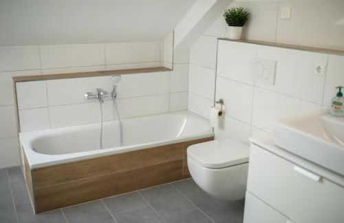 HUGOS Design Apartment am Waldrand - ruhig & modern - Foto 39