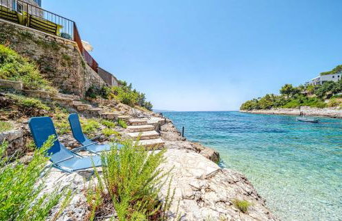 4 Bedroom Gorgeous Home In Korcula - Photo 24