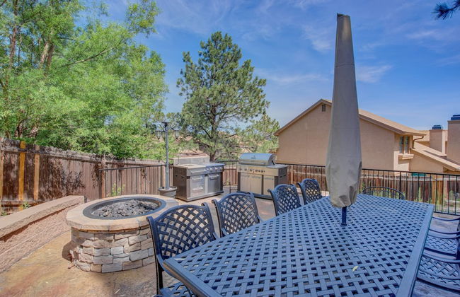 4BR Entertainer AF Academy Hot Tub, Firepit! - Foto 30