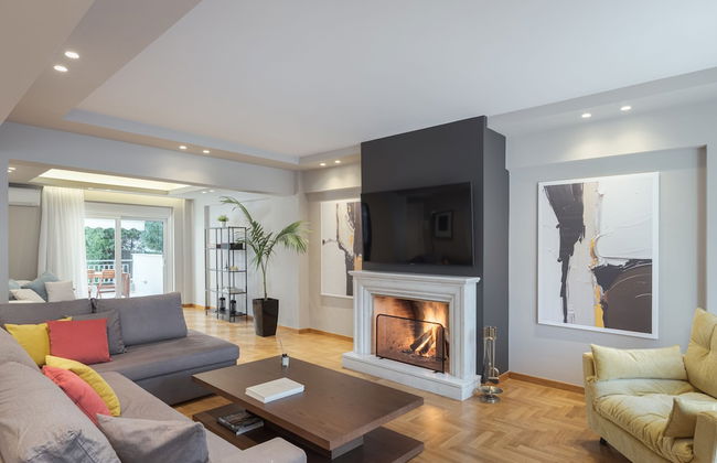 Athenian Grand Riviera Villa - Photo 34