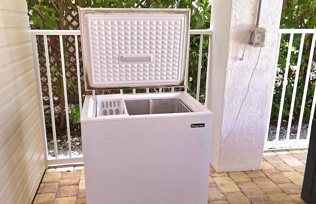 5 Beautiful 4 Bed 3 Bath Pool Home w Free Dock - Foto 43