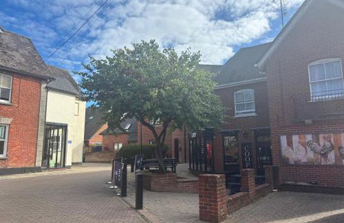 In the heart of the Town centre Ringwood, New Forest - Star Cottage - Photo 3