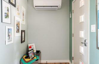 All the Waters Retro Home on Lake Michigan- Your Own PRIVATE BEACH - Foto 47