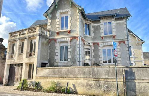 La Ribaudière Maison de ville à 5 min Futuroscope - Foto 14