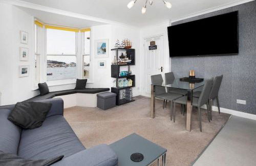 Beach Front Flat Shaldon with Parking - Foto 12