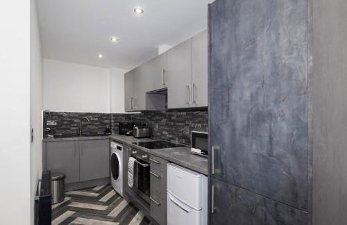 Studio Apartment - Perfect for Contractors and Short & Long Term Stays - Free WIFI - Free Parking - Extra Bed - Full Kitchen - Foto 20