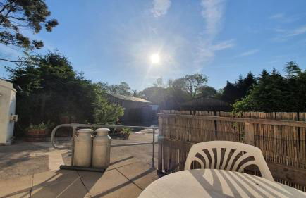 Farm House, Hirwaun Brecon Beacons with Games Barn - Photo 7