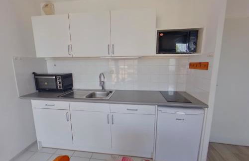 Appartement cosy au pied des pistes pour 4, Prémanon - FR-1-834-16 - Foto 8