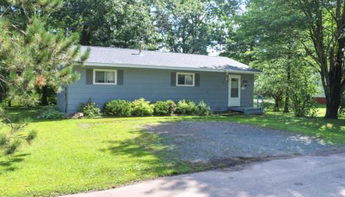 Fishermens Paradise with Fire Pit on Rice Lake! - Foto 2