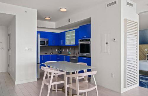 2BR Fort Lauderdale W Residence with Double Living Room, Ocean & Intercoastal Views, Brand New Sofas! - Foto 3