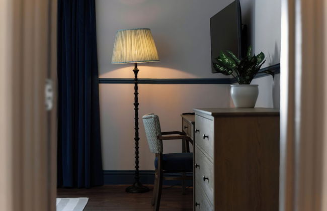 Round House Apartments - Photo 3