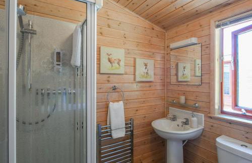 Waterfall Lodge - Photo 14