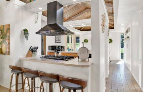 Midcentury Modern - Pool & Hot tub - Retro Retreat - Foto 24