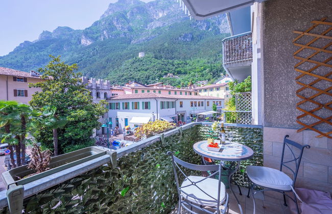 Riva Dante Apartment - Foto 1