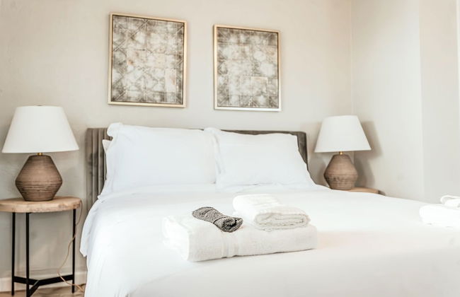 Spacious Cozy 6BR for 14- Lgbtq Friendly 2260 - Photo 36