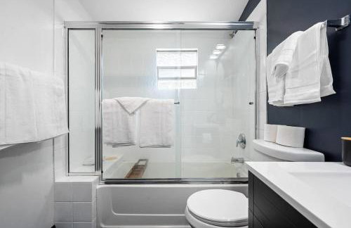 North Chi retreatNavySaunaTiki BarGames - Foto 24