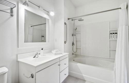 CozySuites Mill District with pool, gym #11 - Foto 12