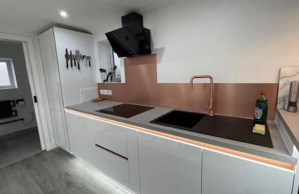 Private Luxury By The Sea, With A Personal Gym, Hot Tub, And Free Parking! - Photo 32