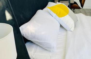 Stunning huge openplan 2Bed flat - Photo 4