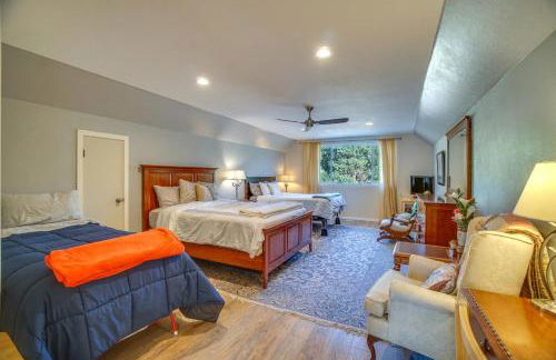 Cascade Cabin Hideaway with Views, half Mi to Lake - Foto 18