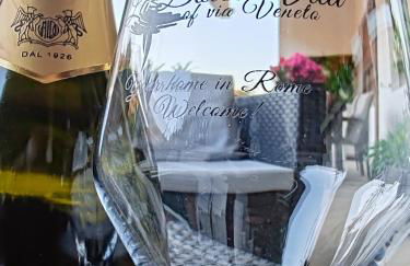 La Dolce Vita Of Via Veneto - Prestigious Apartment With Wonderful Terrace In the Historic Center - Foto 23