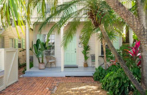 Heron Hideaway - Photo 1