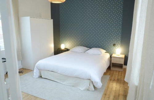 T2 de 55m2 avec toit terrasse, hyper centre, wifi, draps, savons et serviettes fournis - Foto 5