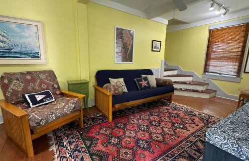 Unique Eastport Bungalow w Yard - Foto 49