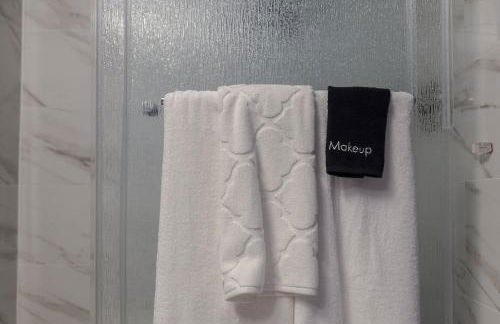 Elegant Studio Suite - Near DC & Top Attractions - Foto 12