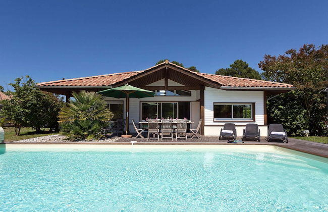 Villa With a Private Pool by Atlantic Ocean - Foto 1