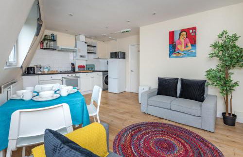 3-bedroom flat for 4, excellent transport connections - Foto 1