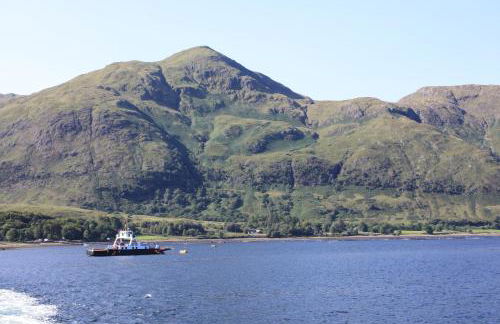 The Apartment - Photo 30