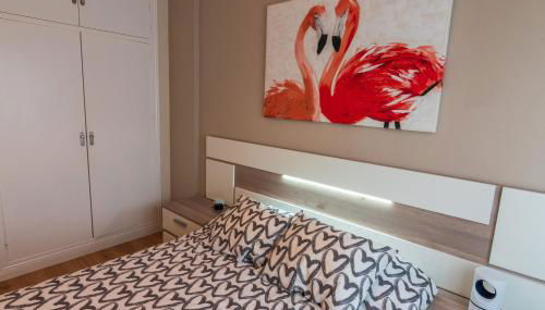 Cosy 2BR flat in Nuevo Portil city centre - Foto 4, wardrobe