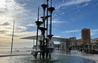 New,mountain & sea view 3 guests with private Garage - Foto 2