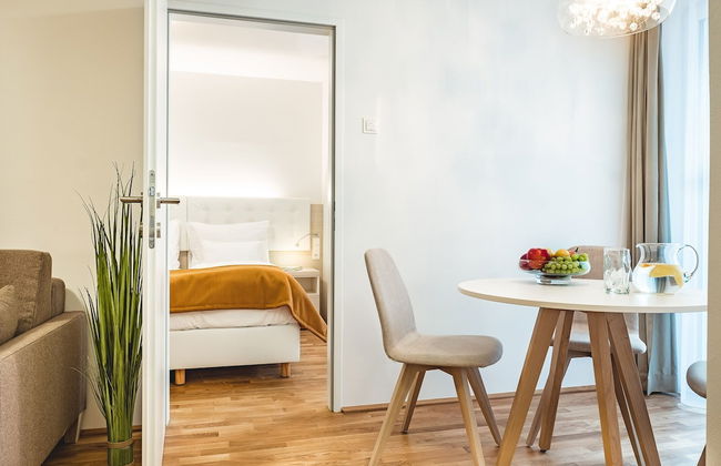 Oliver Apartments - Photo 6