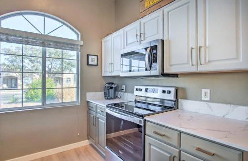 55 and Community with Pool and Spa Green Valley Retreat! - Foto 13