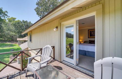 Spacious Arkansas Abode with Balcony and Fire Pit! - Foto 20