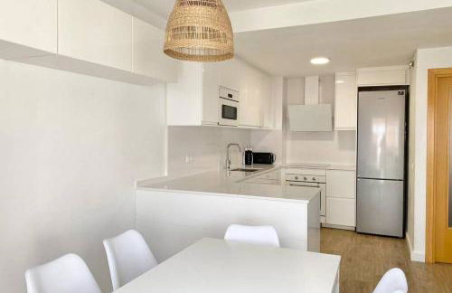 Ático con Vistas al Mar a un Paso del Centro - Foto 59