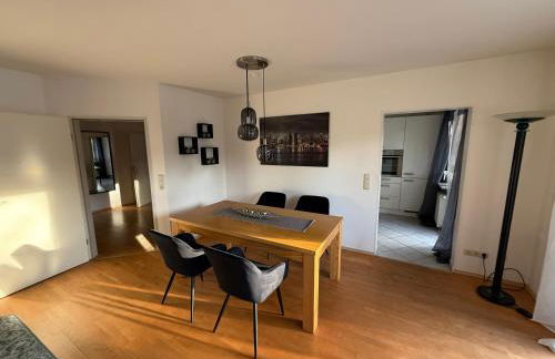 Sehr schöne Wohnung 100 qm zentrale Lage 5 min nach Aachen - Foto 2