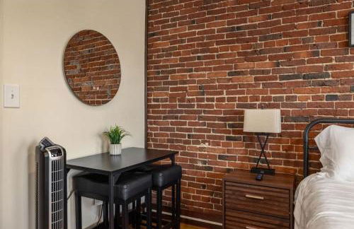 Newburyport Flat Downtown Living King Bed - Foto 19