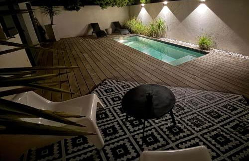 Un Petit Coin de Provence - Istres - Maison Contemporaine Avec Piscine Privée Chauffée, Entre Plages Et Provence, Borne 11 kW - Foto 15