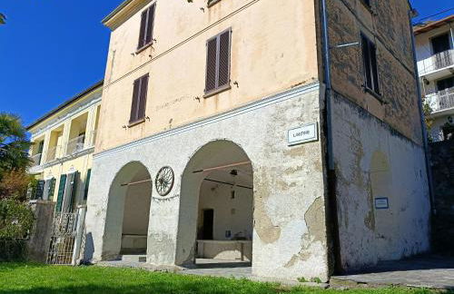 Low-mountain house with terrace and garden, near Lake Maggiore - Foto 37