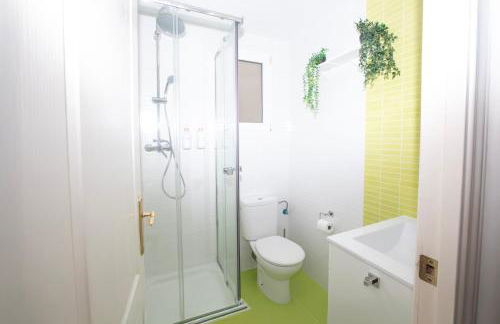 Lujoso Apartamento en Valencia 3 Dormitorios con Parking - Photo 19