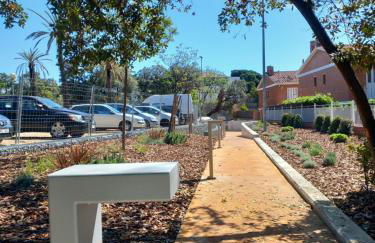 Apartment with pool near the beach and Barcelona by train - Photo 34
