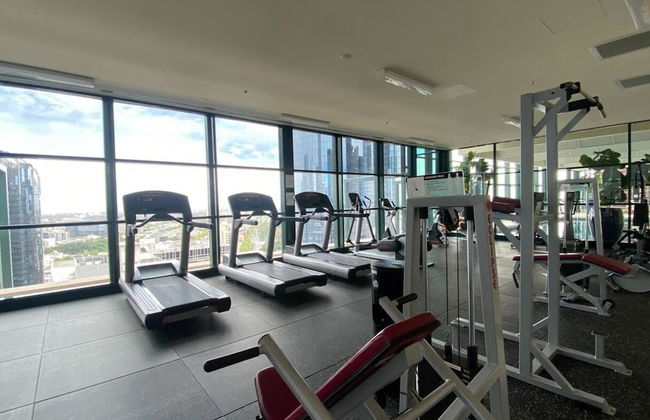 Spacious 3-bed Unit in Melbourne CBD w/ Pool & Gym - Foto 14