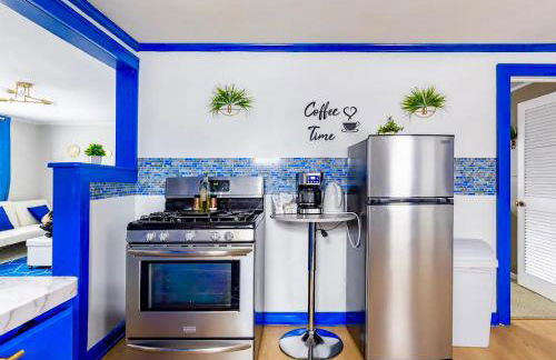 The Sapphire Haven - Your Old Brooklyn Oasis Awaits Families, Couples, Business Travelers Near Downtown With Parking, 300 MB WiFi & Self Check-In - Foto 51
