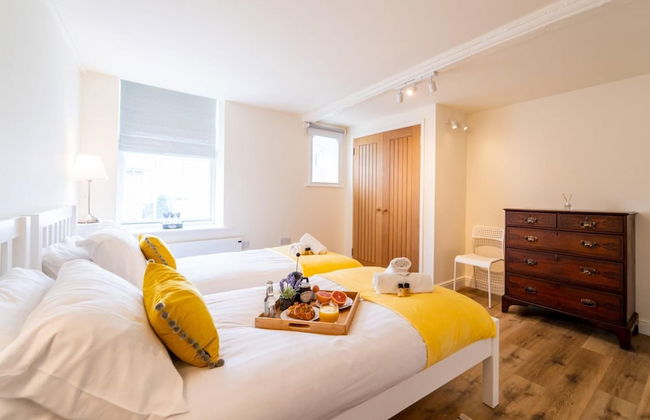 Stylish Spacious 1 bed Apartment - Downtown - Foto 1