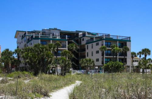 All Seasons Vacation Resort by Libertè - Photo 52