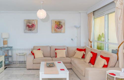Torrequebrada beachfront apartment, Costa del Sol - Foto 6