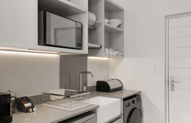 The Median Apartments - Photo 23